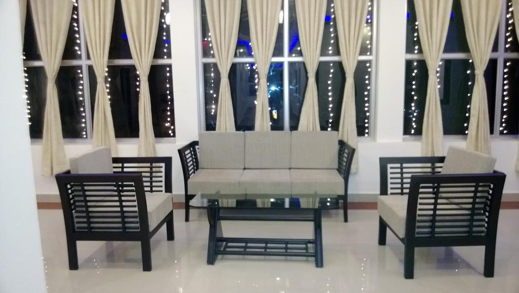 קאוסאני Hotel Hill Palace מראה חיצוני תמונה